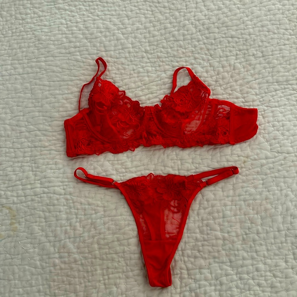 Bra-thong set